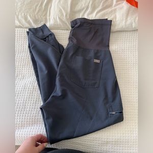 FIGS Maternity Joggers